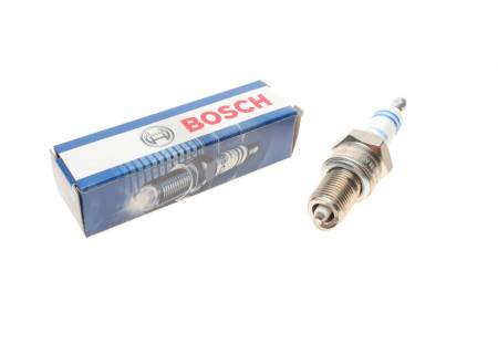 Свічка запалювання VW Passat/Renault Trafic/Clio 1.2-1.6 -96 30 0 242 229 656 фото товару