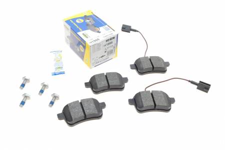 Колодки гальмівні (задні) Alfa Romeo Giulietta 10-20 (+датчики) 158 181995 фото товару