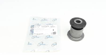 Сайлентблок важеля (переднього/знизу/спереду) Audi Q7/VW Touareg/Porsche Cayenne 02- 209 07.32.051 фото товару