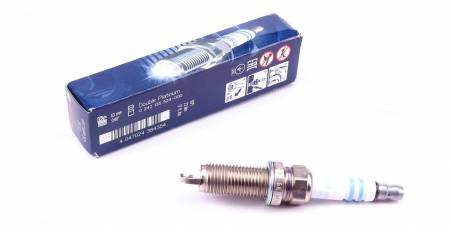 Свічка запалювання Renault Laguna III/Megane III 1.6/2.0 07- 30 0242135524 фото товару