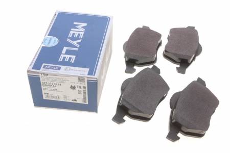 Колодки гальмівні (передні) Audi A4/VW Passat 1.6-2.8 95-01 144 025 216 2419 фото товару