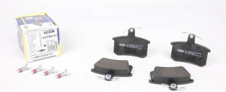 Колодки гальмівні (задні) Audi A4/A6/A8 94-02/Audi 80 91-96/Audi 90 84-91/Audi 100/200 77-94 158 180784-700 фото товару