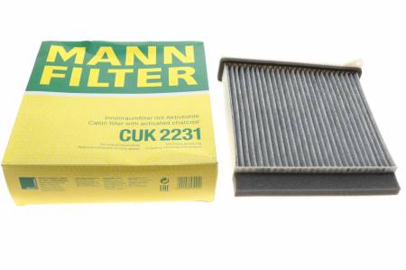 Фільтр салону Mitsubishi Grandis 04-11/L200 06-15/Lancer/Outlander 03-08/Pajero Sport 08- (вугільний) 4 CUK 2231 фото товару