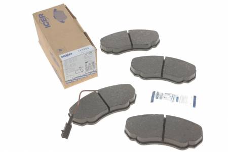 Колодки гальмівні (передні) Citroen Jumper 02-/Fiat Ducato/Peugeot Boxer 98- R15 (+датчик) 158 141523 фото товару