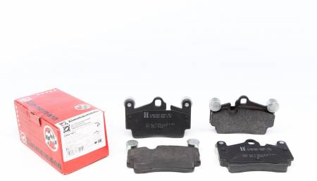 Колодки гальмівні (задні) Audi Q7/VW Touareg 2.5D-6.0D 02- (Brembo) 86 236941651 фото товару