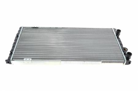 Радіатор охолодження VW Passat 1.6TD/1.8/2.0 88-97 205 58929 фото товару