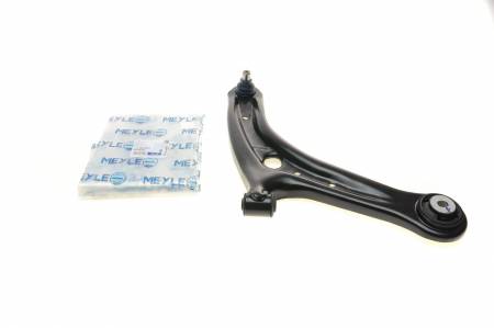 Важіль підвіски (передній/знизу) (R) Ford Fiesta 01- 144 716 050 0044 фото товару