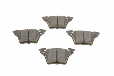 Колодки гальмівні (задні) MB Vito (W638) CDI 98- (Bosch) 5000 209028 фото товару