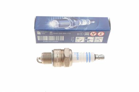 Свічка запалювання Opel Ascona/Kadett/Frontera 30 0242235665 фото товару