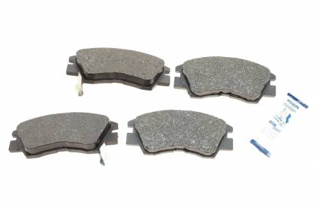 Колодки гальмівні (передні) Mitsubishi L200/L300/Pagero 80- 158 140701 фото товару