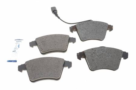 Колодки гальмівні (передні) VW T5/Multivan V 03-15/Touareg 03-10 (+датчик) 158 181778 фото товару