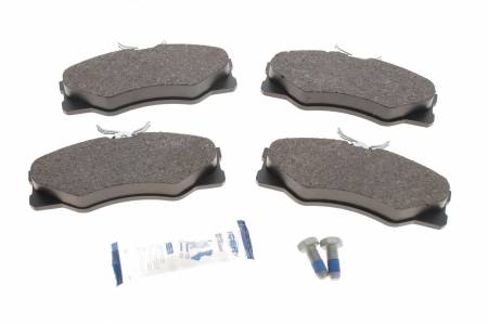 Колодки гальмівні (передні) VW T3 81-92 158 140648-700 фото товару